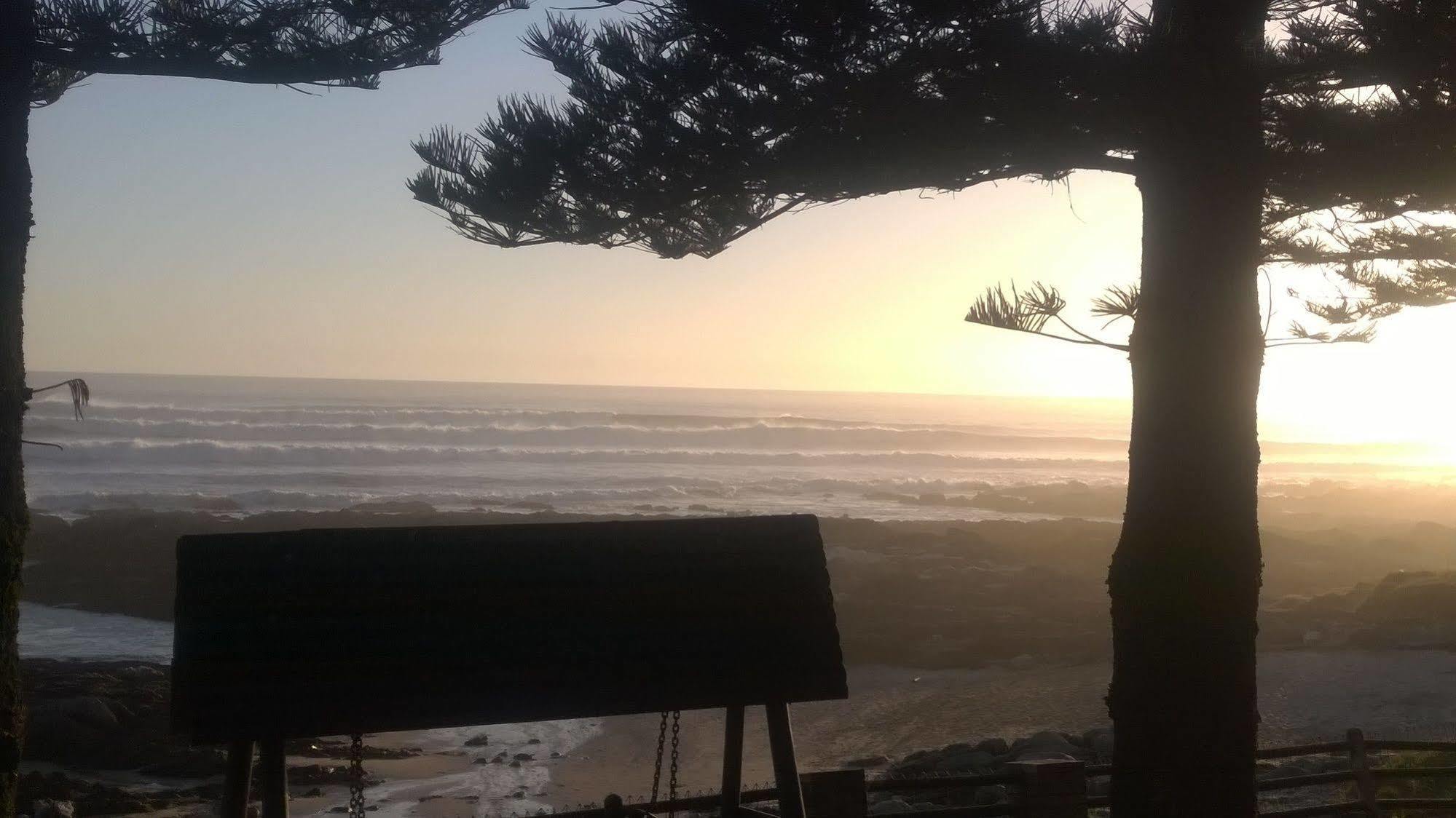 Sea Otters Lodge Kini Bay Εξωτερικό φωτογραφία